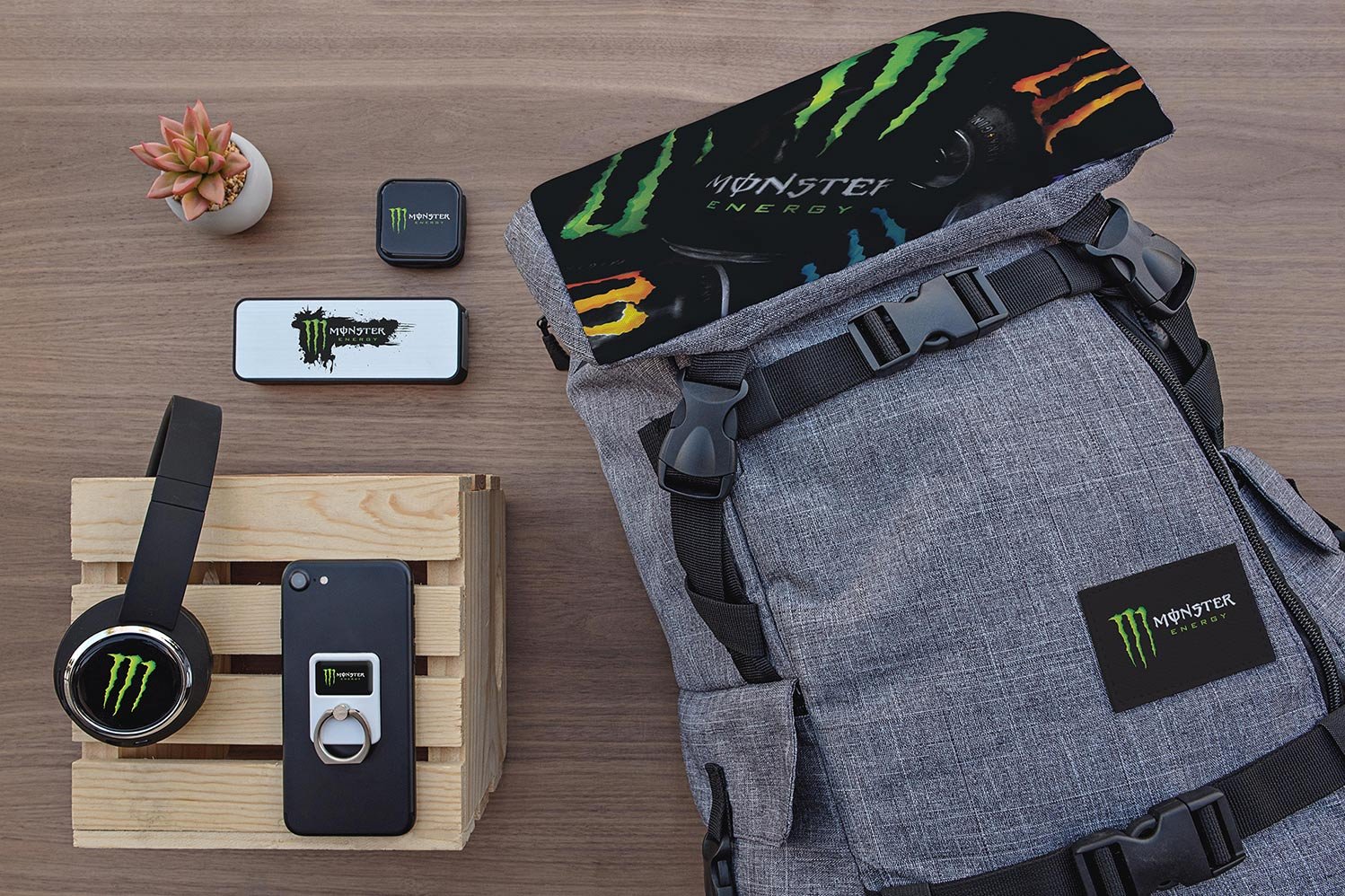 Custom Kitting – Zagwear