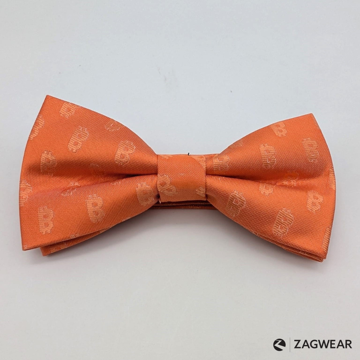 bow tie